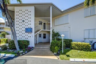 999 N Riverside Dr in Pompano Beach, FL - Foto de edificio - Building Photo