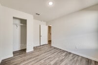 3812 Lynnfield St photo'