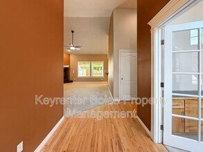 1285 E Prohaska St in Eagle, ID - Building Photo - Building Photo