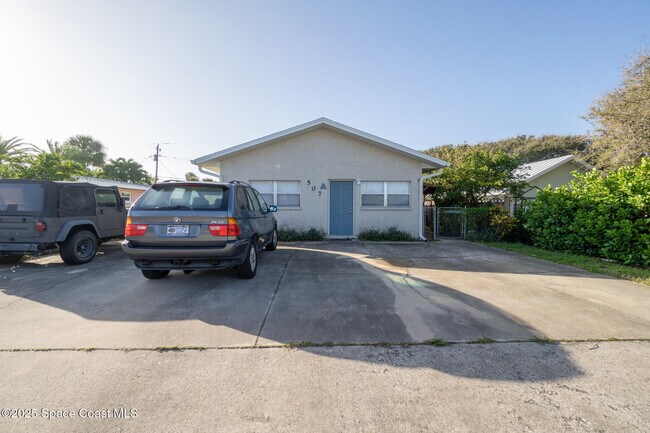 507 Jefferson Ave in Cape Canaveral, FL - Building Photo - Building Photo