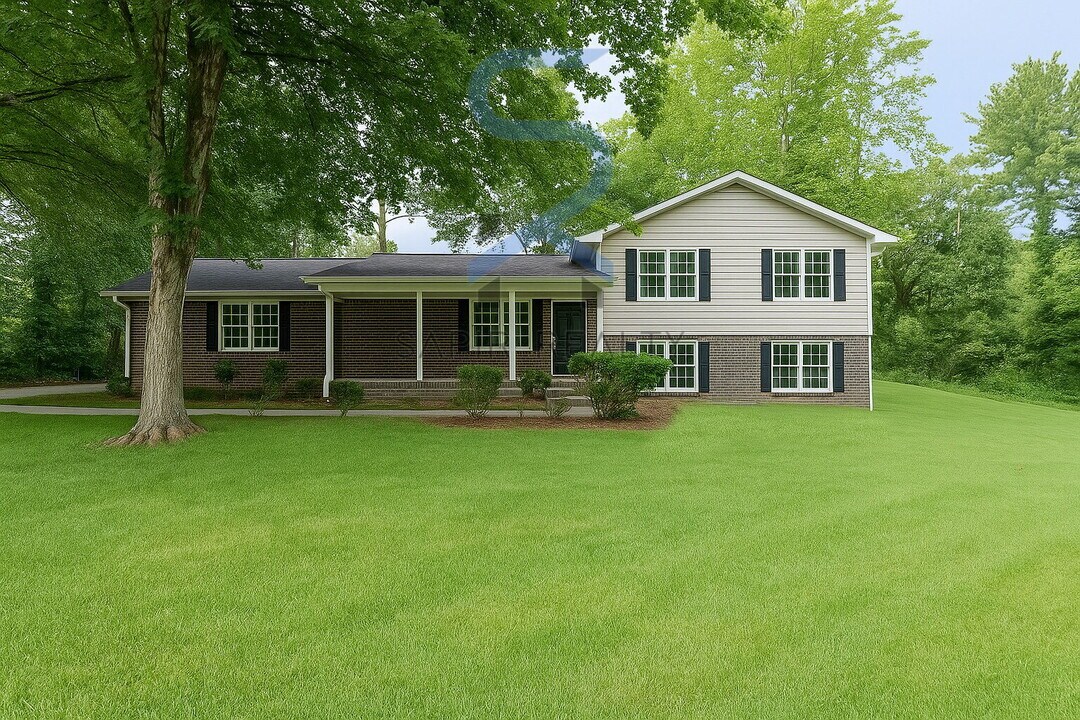 43 Country Square Way in Dallas, GA - Building Photo