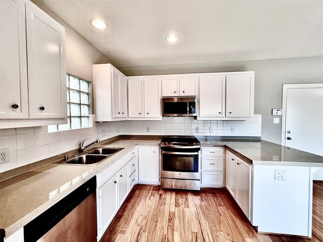 property at 3731 Main Poplar Dr