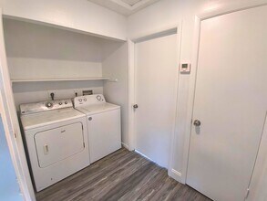 4553 Gulfstream Rd in Lake Worth Beach, FL - Building Photo - Building Photo