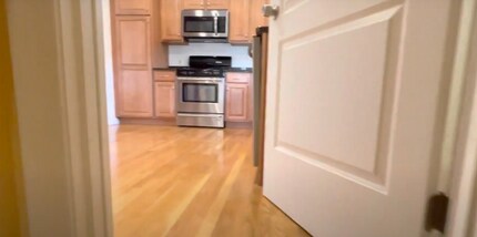 161 Pearl St in Newton, MA - Building Photo - Building Photo