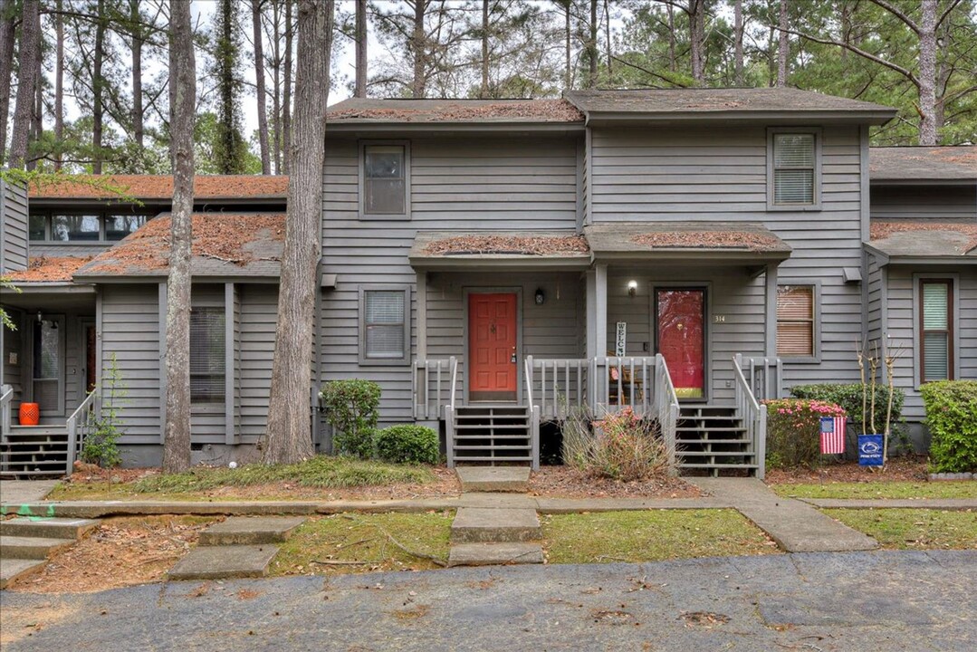312 Joshua Tree Dr in Martinez, GA - Building Photo