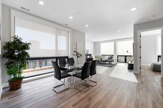 1606 S Ashland Ave in Chicago, IL - Building Photo - Building Photo