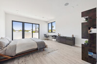 137 N Doheny Dr in West Hollywood, CA - Building Photo - Interior Photo