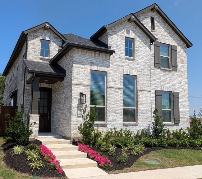 2852 Holland Ct