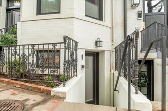2150 Florida Ave NW in Washington, DC - Building Photo - Building Photo