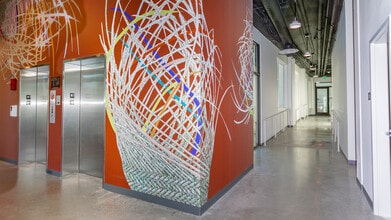 Willow Crossing in Seattle, WA - Building Photo - Building Photo