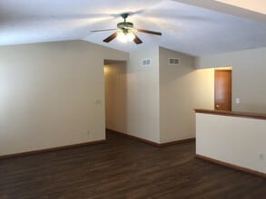 10284 Pinesap Pl in Roscoe, IL - Foto de edificio - Building Photo