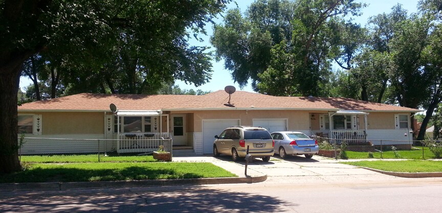 403 N 17th St, Unit 1 in Colorado Springs, CO - Building Photo