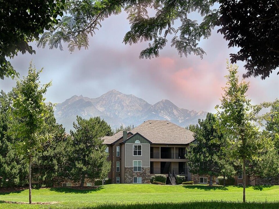 Promontory Point Apartments in Sandy, UT - Foto de edificio