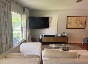 1302 Pasadena Dr in Austin, TX - Building Photo - Building Photo