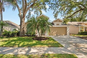 5513 Terrain De Golf Dr in Lutz, FL - Building Photo - Building Photo