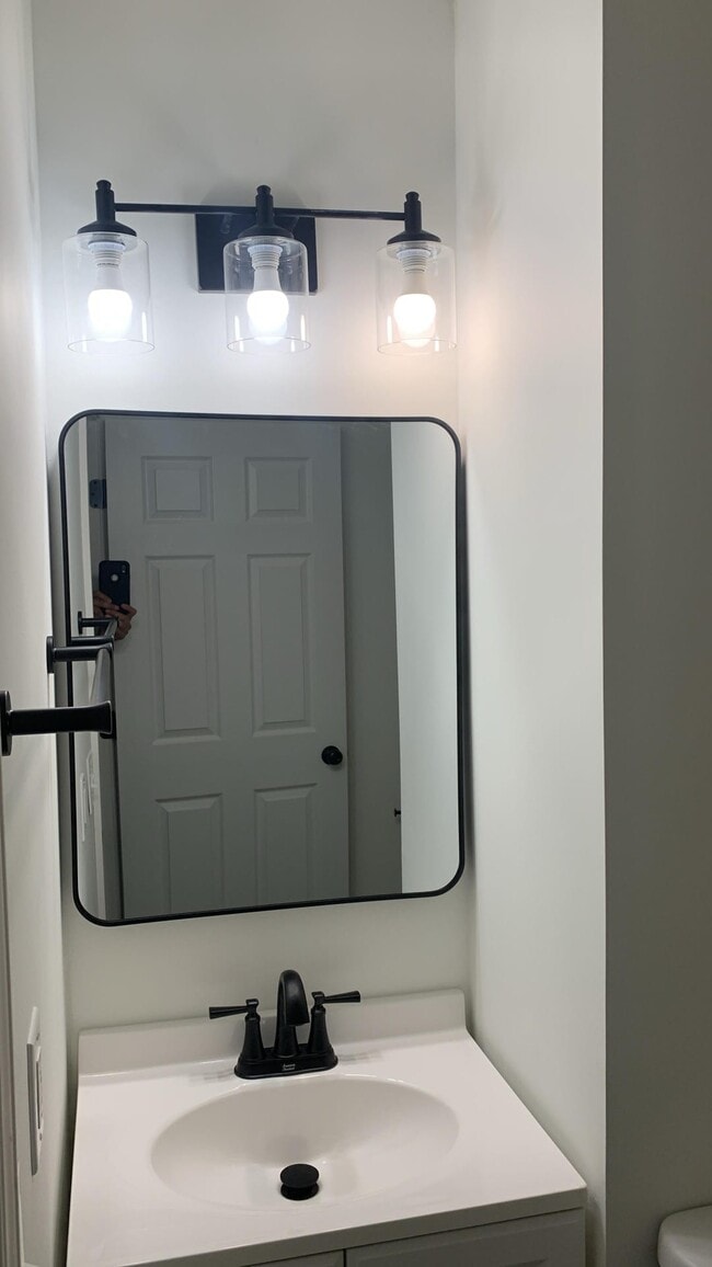 1337 Barth Ave in Indianapolis, IN - Foto de edificio - Building Photo