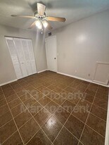 325 5th Ave S in Jacksonville Beach, FL - Building Photo