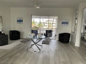 225 Egret Ave in Naples, FL - Building Photo - Building Photo