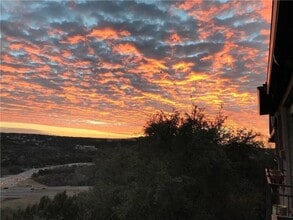 6000-5 Shepherd Mountain Cove in Austin, TX - Building Photo - Building Photo