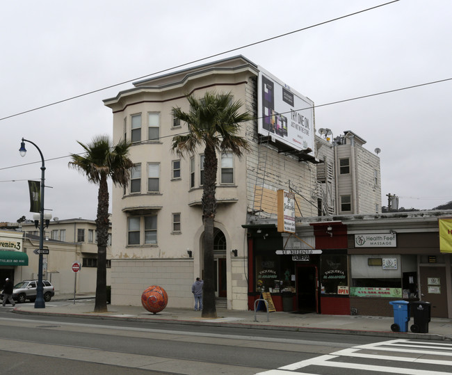 1344 Ocean Ave in San Francisco, CA - Building Photo - Building Photo