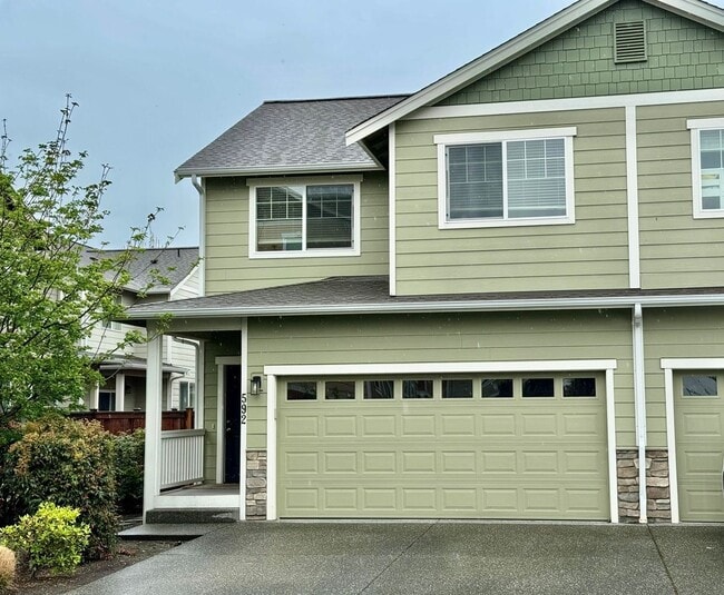 property at 575-577 Rose Ln