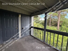 8228 SE Croft Cir in Hobe Sound, FL - Building Photo - Building Photo