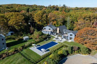 25 Algonquin Rd in Cape Elizabeth, ME - Building Photo - Building Photo