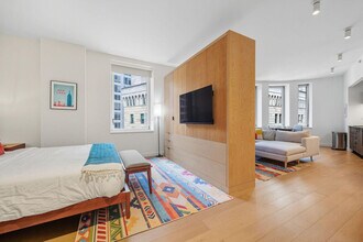 84 William St in New York, NY - Building Photo - Building Photo