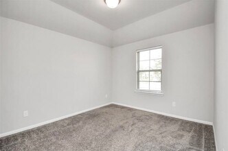 2131 Levant Ln in Mont Belvieu, TX - Building Photo - Building Photo