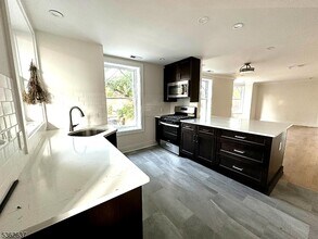 15 N Ave E in Cranford, NJ - Building Photo - Building Photo