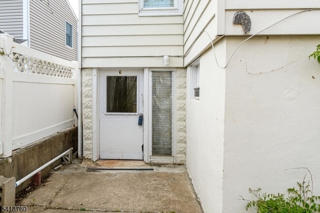 property at 214 Woodcliff Ave