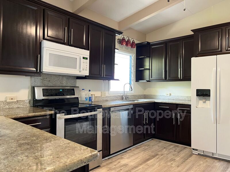 515 Ilimano St in Kailua, HI - Building Photo