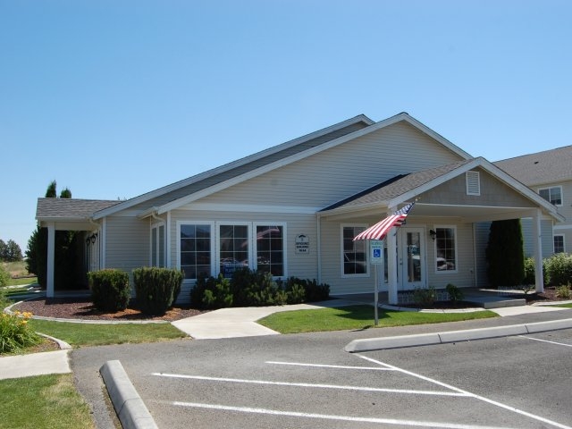 Parkview Apartments in Quincy, WA - Building Photo - Building Photo