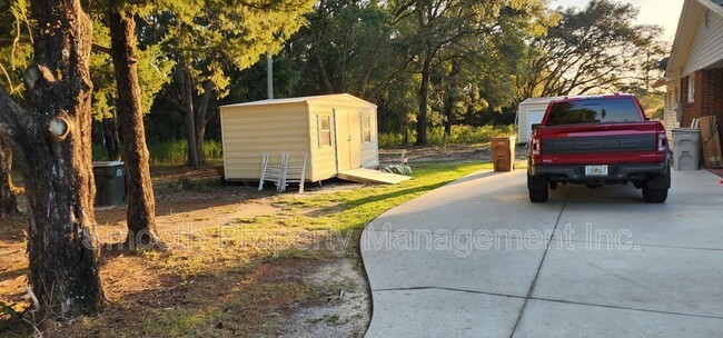 8795 FL-87 in Milton, FL - Building Photo - Building Photo