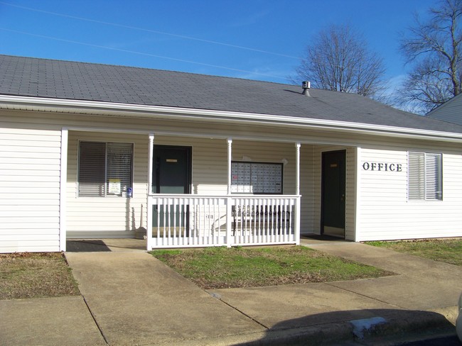 Brookwood Park in Albertville, AL - Building Photo - Building Photo