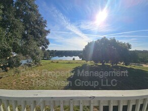 705 Lake Ada Blvd in Dundee, FL - Foto de edificio - Building Photo