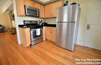 74 Brooks St in Boston, MA - Building Photo - Building Photo