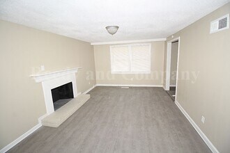 4183 Park Forest Dr in Memphis, TN - Building Photo - Building Photo