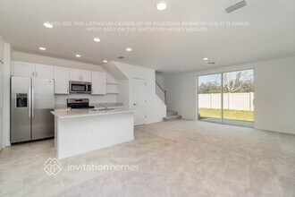 10379 Bradmore Rd in Ft. Myers, FL - Building Photo - Building Photo