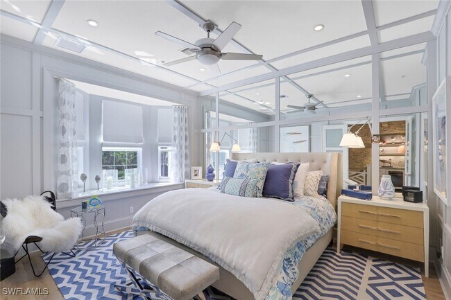 510 2nd St S in Naples, FL - Foto de edificio - Building Photo