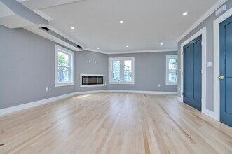 97 Oakton Ave in Boston, MA - Building Photo - Building Photo