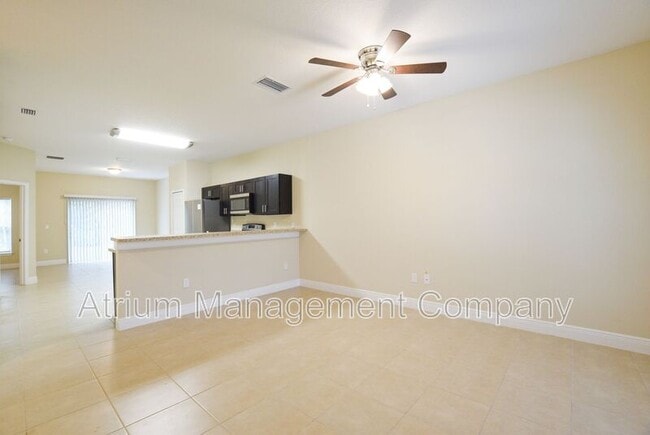 517 Blackbird Ln in Poinciana, FL - Building Photo - Building Photo