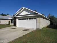 1517 Delaware Ave in Lynn Haven, FL - Building Photo - Building Photo