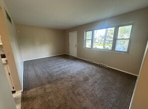 775 Wiethaupt Rd in Florissant, MO - Building Photo - Building Photo