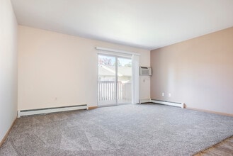 Timber Ridge Apartments in Waupaca, WI - Foto de edificio - Interior Photo