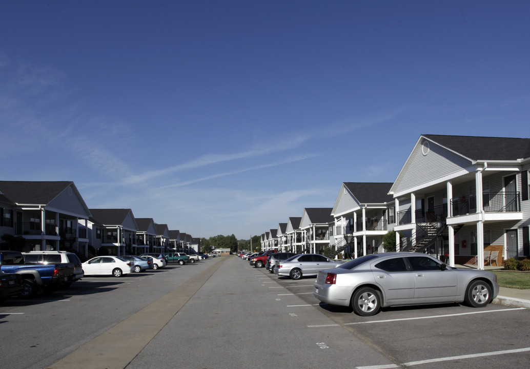 X-Addison Place Apartments in Fort Smith, AR - Building Photo