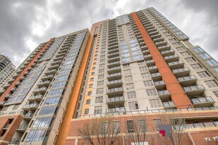 1053-1053 10 St SW in Calgary, AB - Building Photo