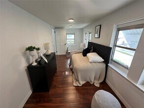 6506 N Wellington Ave in Tampa, FL - Building Photo - Building Photo