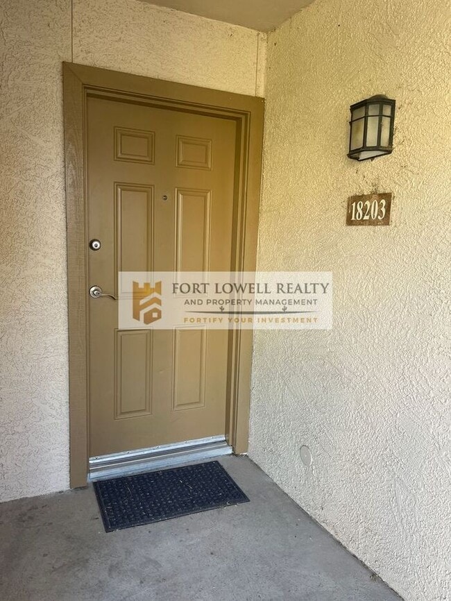 2550 E River Rd in Tucson, AZ - Building Photo - Building Photo