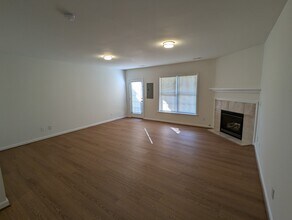 35090 Sara Ct in Locust Grove, VA - Building Photo - Building Photo